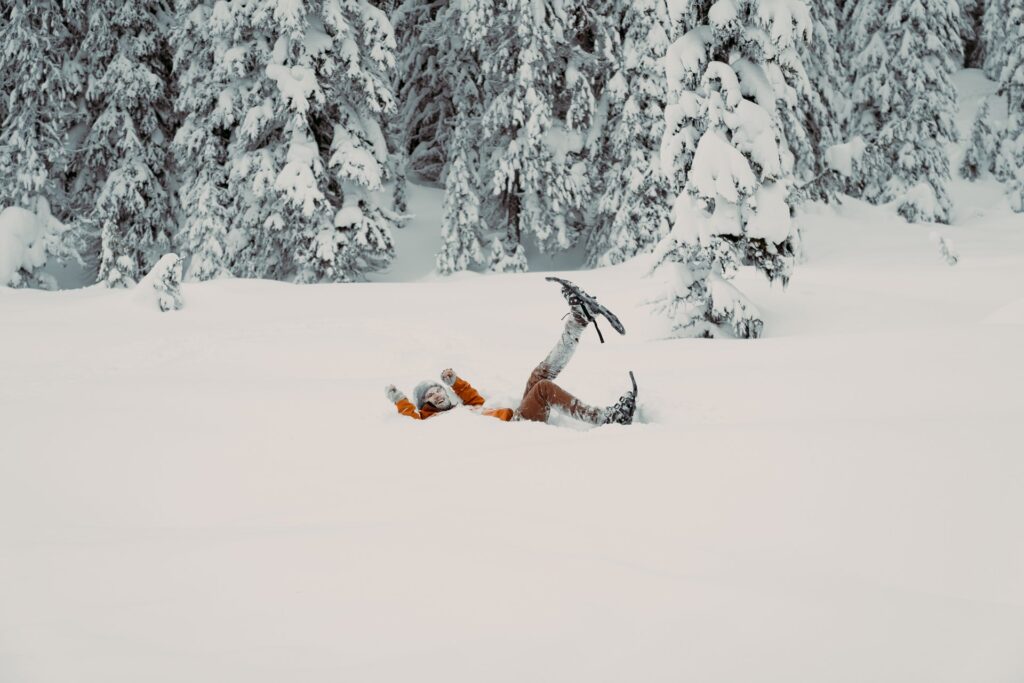 snowshoeing north okanagan