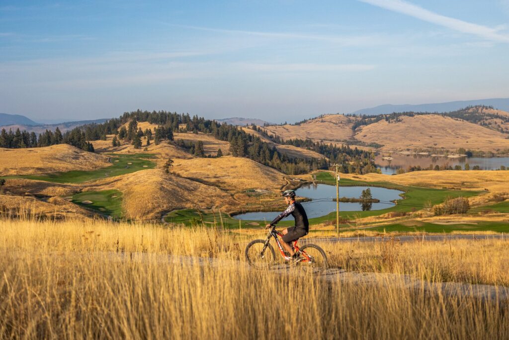 fall biking okanagan